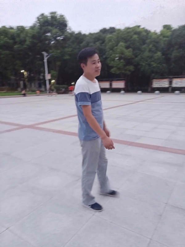 一笑的第一张照片--江苏父母相亲团