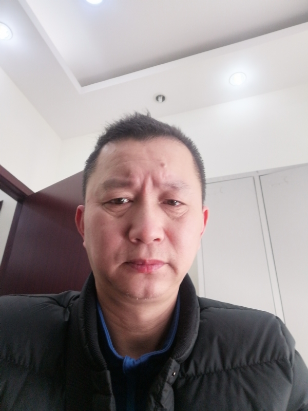 相视而笑的第一张照片--江苏父母相亲团