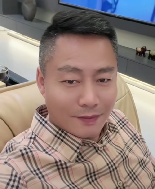 李*军的第二张照片--江苏父母相亲团
